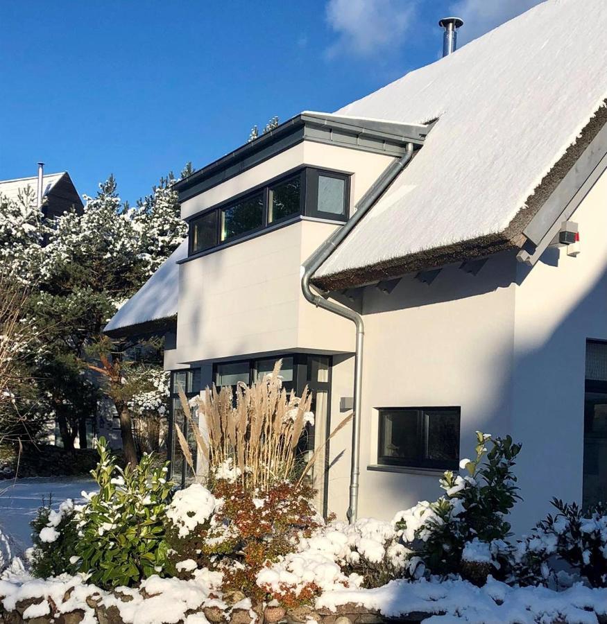 Pier 8 Villa Karlshagen Exterior photo
